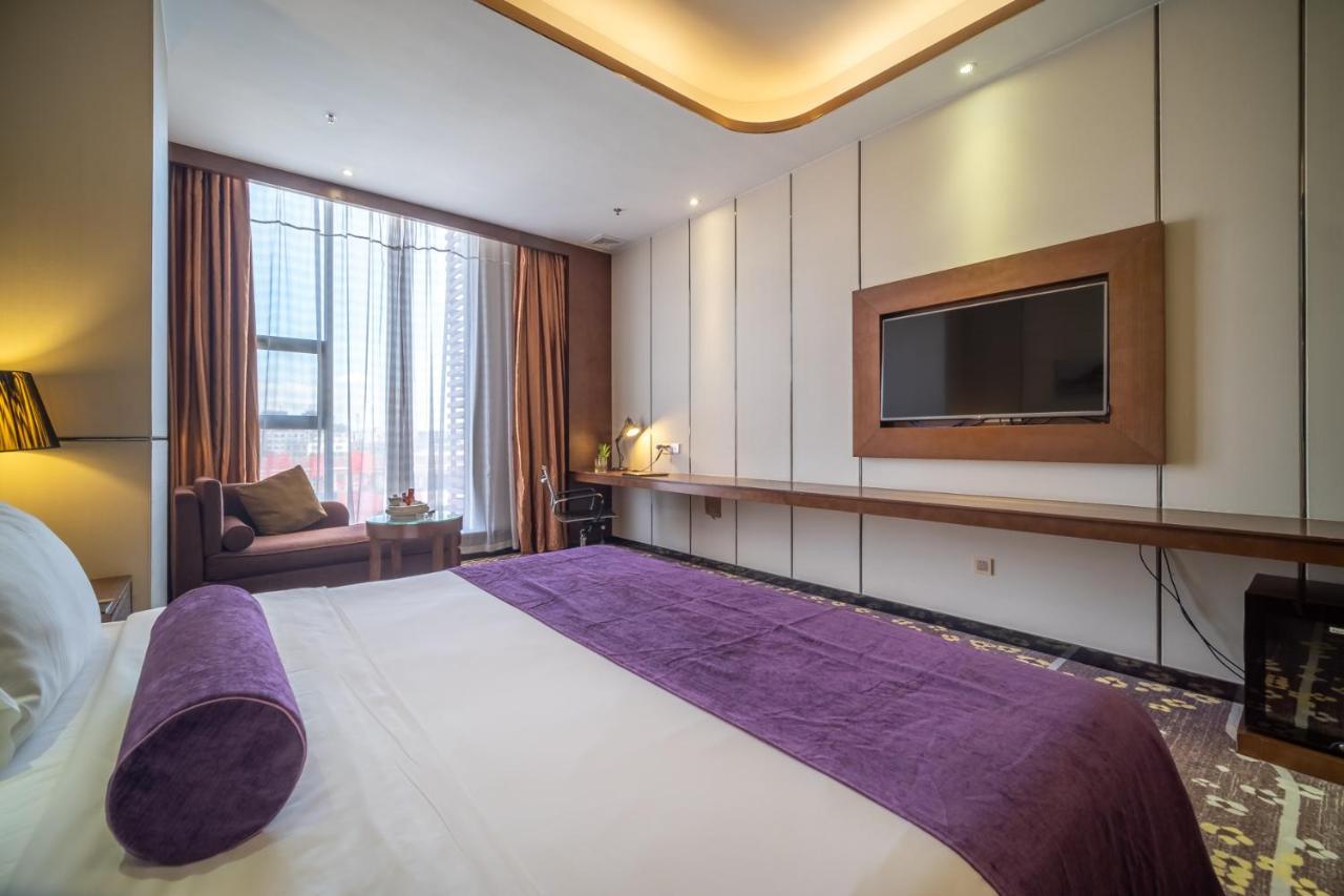 Relteem Hotel Чжуншань Екстер'єр фото