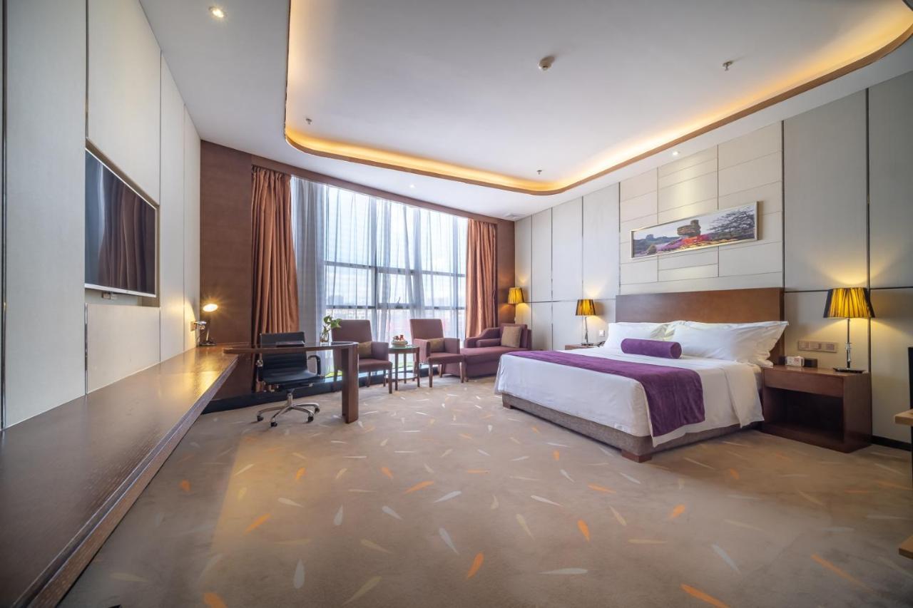 Relteem Hotel Чжуншань Екстер'єр фото